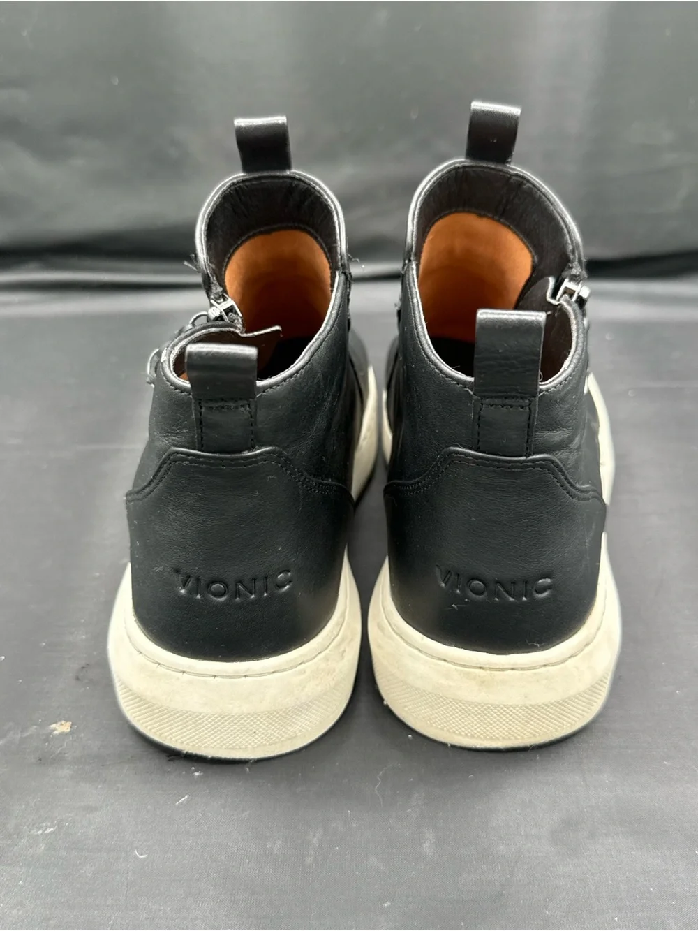 Vionic‎ Brinkely Black Leather Zip Sneaker Booties Comfort Minimalist Core Sz 8